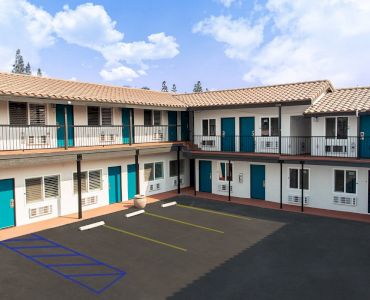 Magnolia Tree Hotel