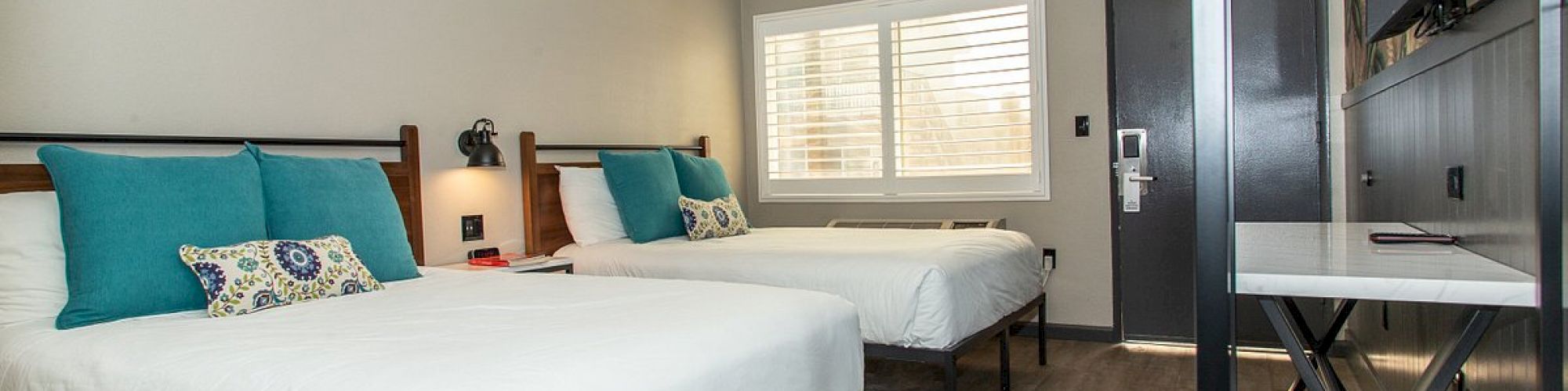 Magnolia Tree Hotel