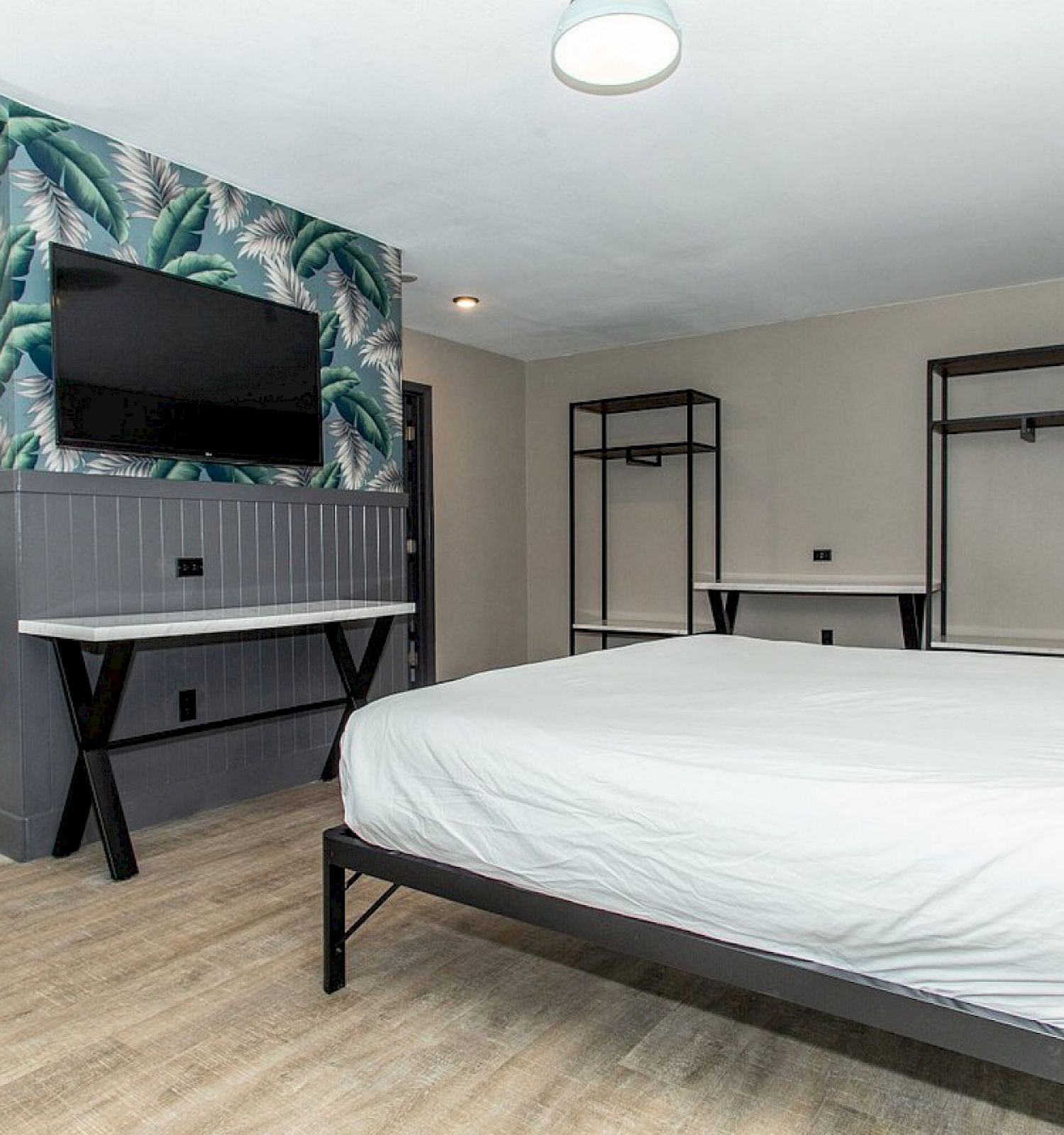 Magnolia Tree Hotel